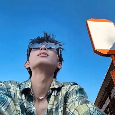 杨逸晨